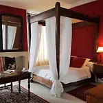 Chateau De Beaulieu 4*