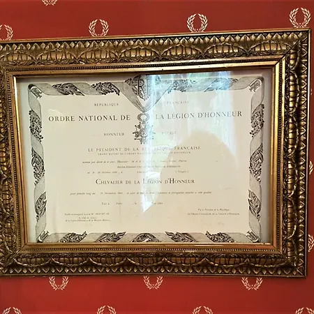 Chateau De Beaulieu Bed & Breakfast 4*