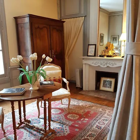 Chateau De Beaulieu ベッド・アンド・ブレックファスト 4*