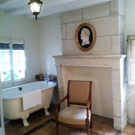 Chateau De Beaulieu Bed & Breakfast Saumur