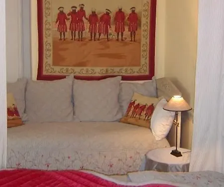 Bed & Breakfast Chateau De Beaulieu Saumur