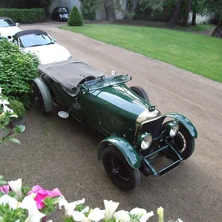 Chateau De Beaulieu Bed and Breakfast Saumur