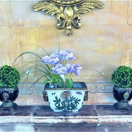 Bed and Breakfast Chateau De Beaulieu 4*
