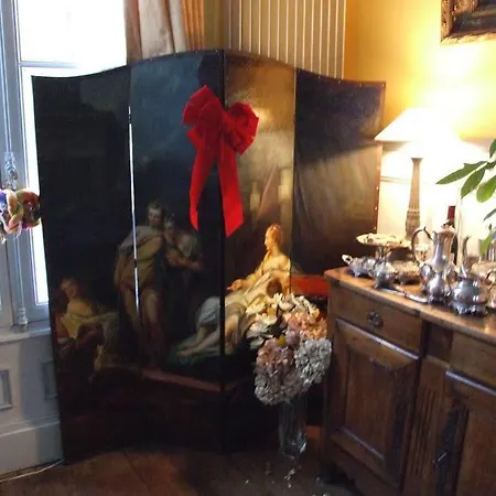 Chateau De Beaulieu Bed and Breakfast 4*