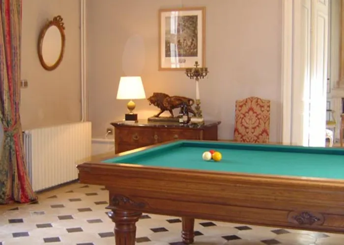 Bed & Breakfast Chateau De Beaulieu Saumur