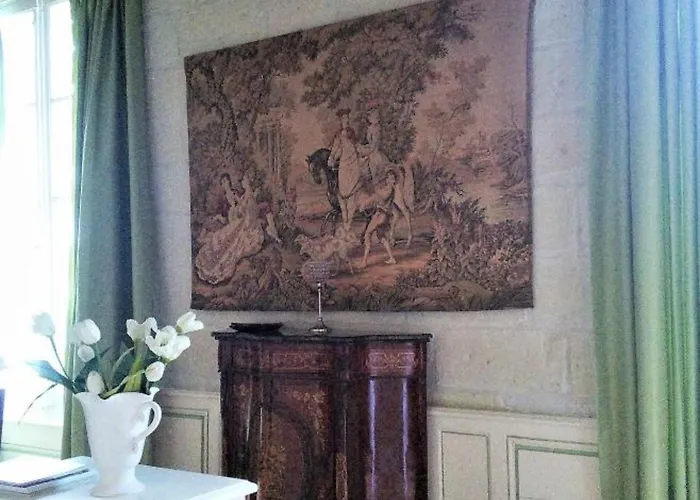 Chateau De Beaulieu Bed & Breakfast