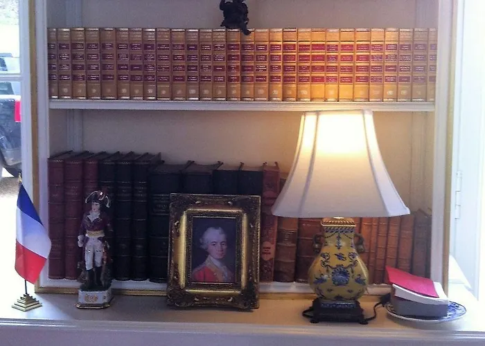 Chateau De Beaulieu Bed & Breakfast Saumur