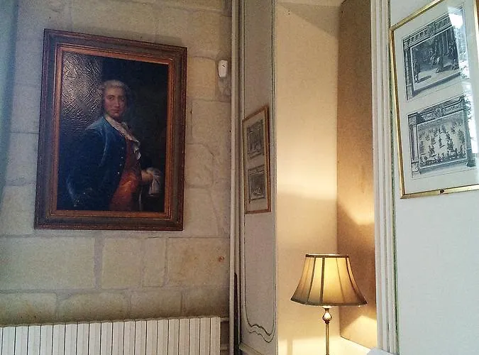 לינה וארוחת בוקר Chateau De Beaulieu