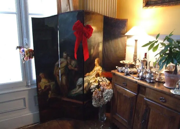 Chateau De Beaulieu Bed & Breakfast 4*